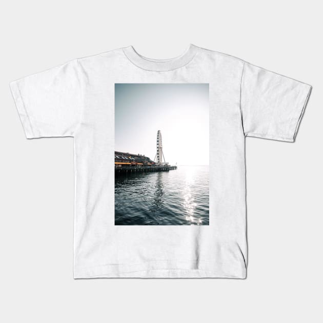 Ferris Wheel Kids T-Shirt by ThiArt